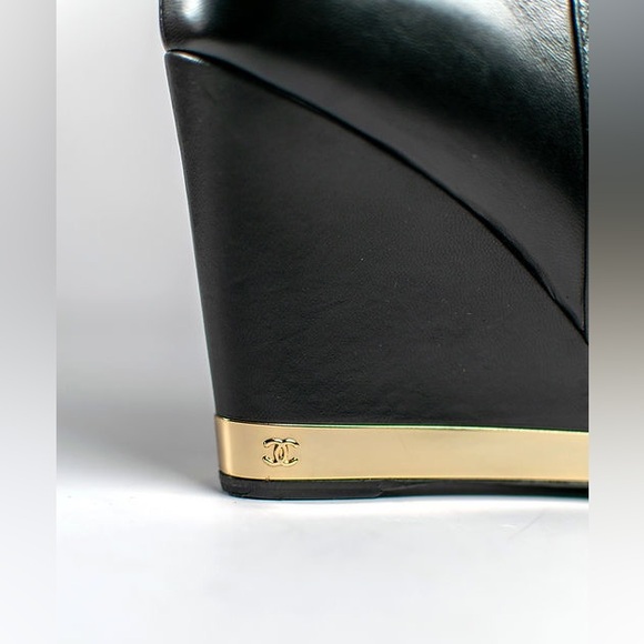 CHANEL CC Over The Knee Wedge Boot NEW - Picture 5 of 10